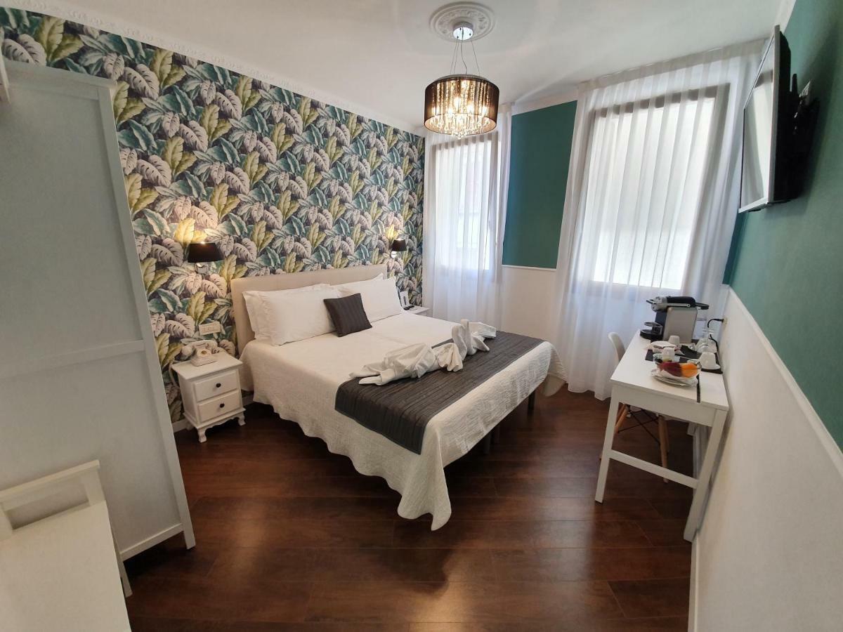 Residence Eleonora Sottomarina Bagian luar foto